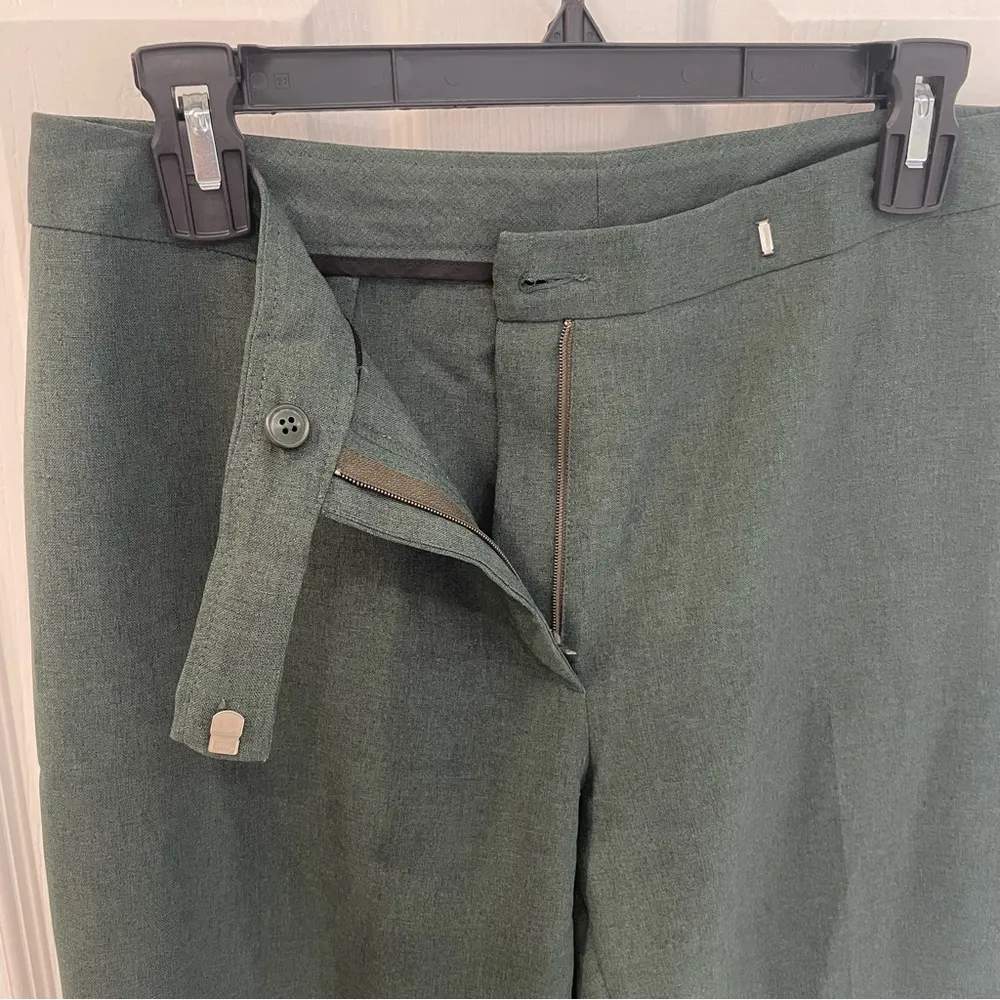 United Colors Of Benetton  Green Straight Leg Dress Pants Women’s Size 8 Approx - Image 3
