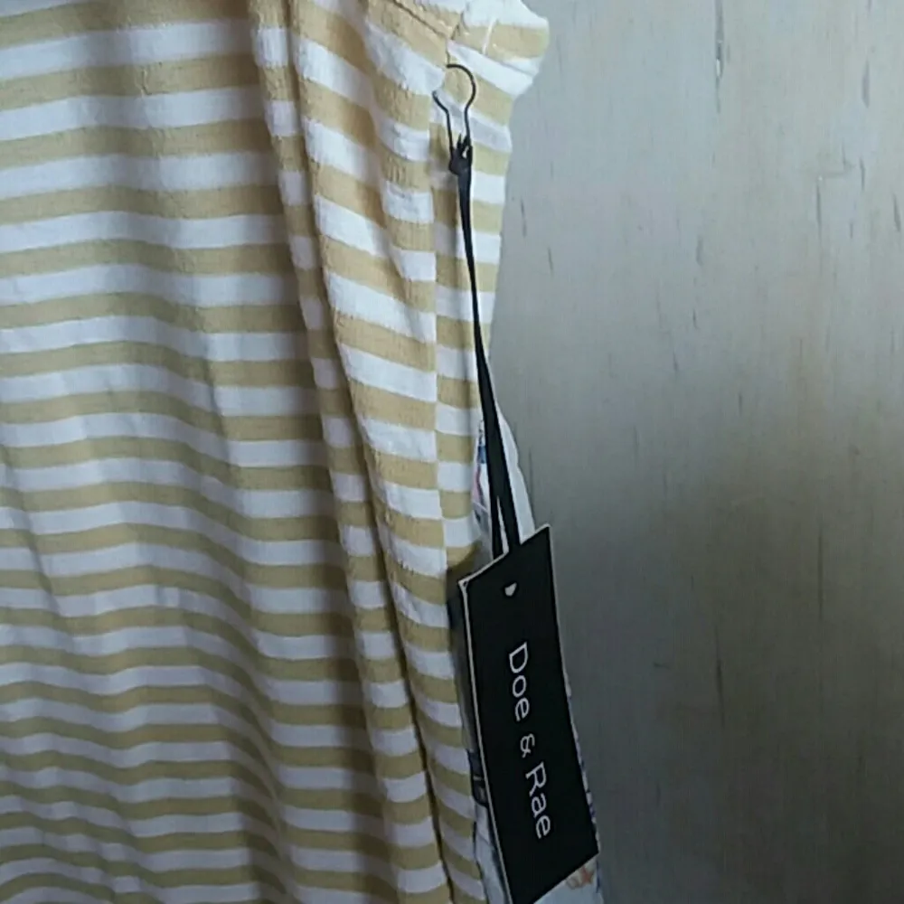 NWT Doe and Rae Tank Top - Image 3