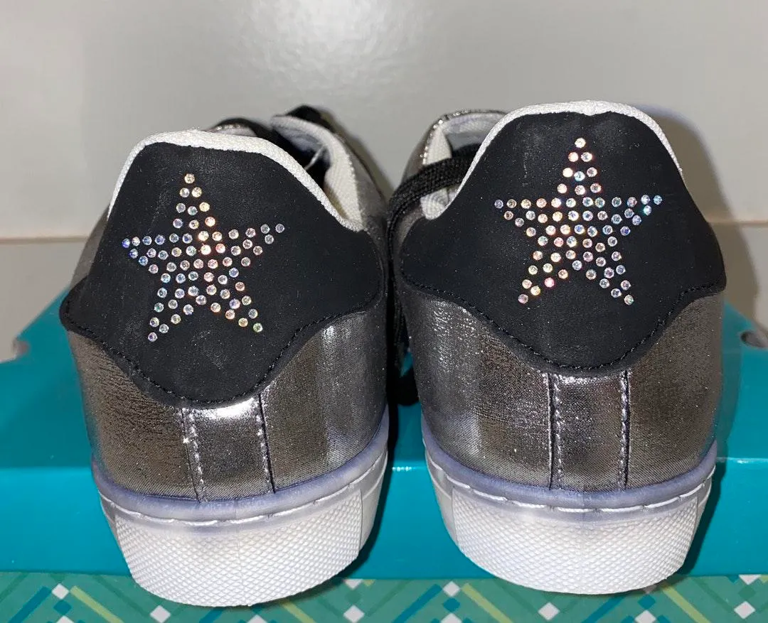 NIB Anna Gray/Black Star Cutout Sneakers 8 Gray - Image 8