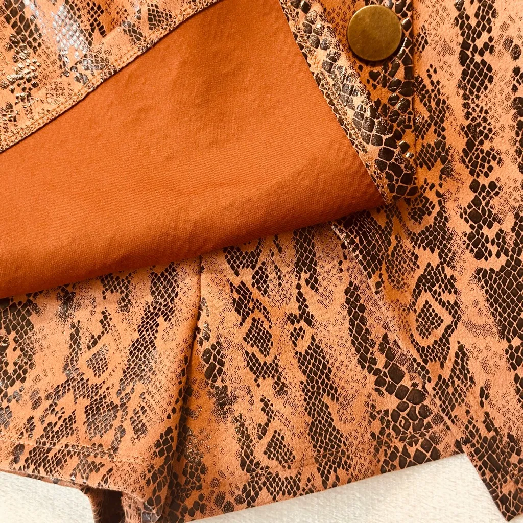 Haute Monde Tan Snake Print Skirt - Image 5