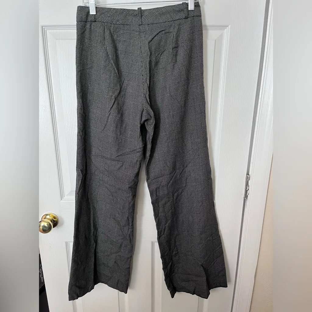 Philosophy Women's Gray Checkered Wide Leg Pants - Image 4
