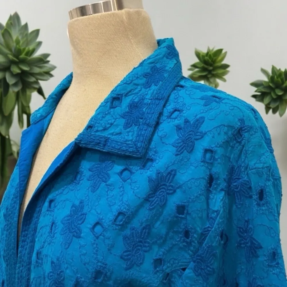 Chico’s Eyelet Lace Embroidered Open Front Cardigan Jacket Size 2 - Image 9