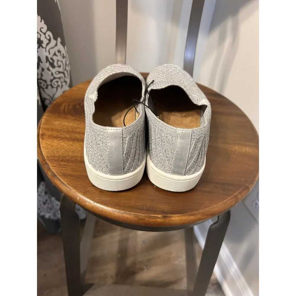 New White Mountain Metallic Silver Stretchy Size 9 Slip On Shoes Loafers - Image 4