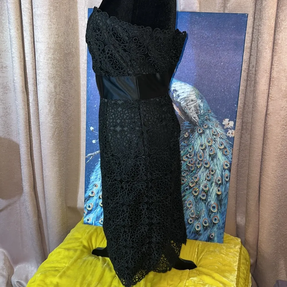 White House Black Market Size 2 Black Strapless Midi Dress - Image 5