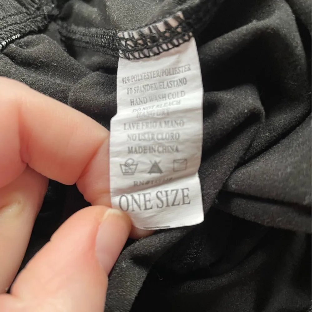 SHEIN Pack of 2 Athletic Bottoms Black Bike Shorts Gray White Textured Leggings - Image 9