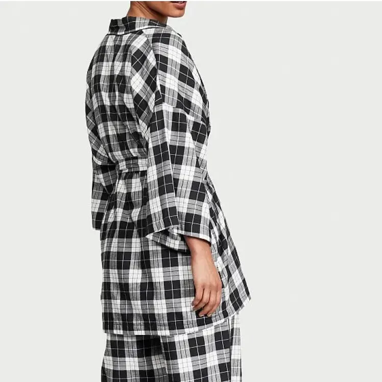 Victoria’s Secret Plaid Women's Kimono Robe - Image 15