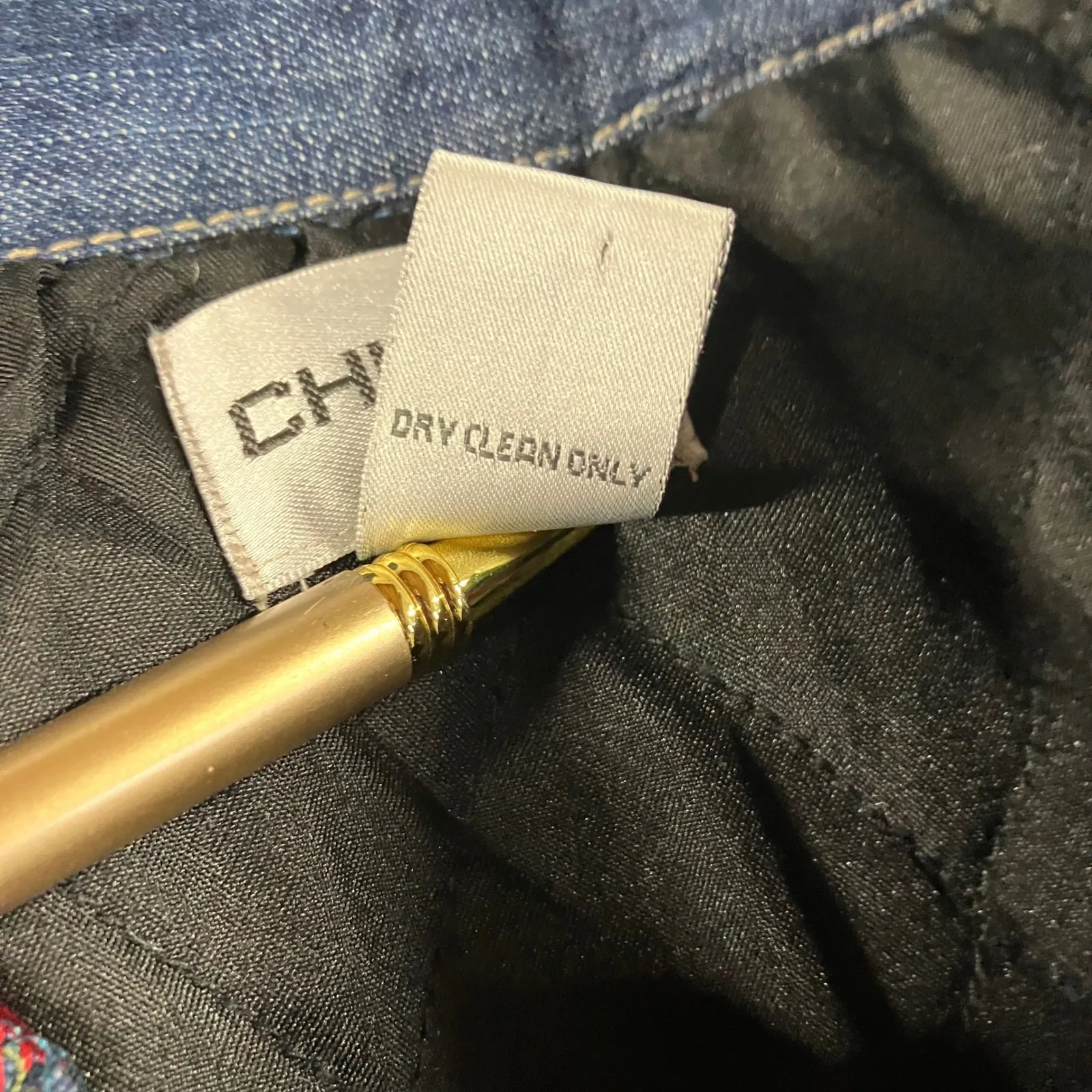 Vintage Chicos Denim Embroidered Floral Jacket Women 2 Blue Quilted Lined Zip Up - Image 8