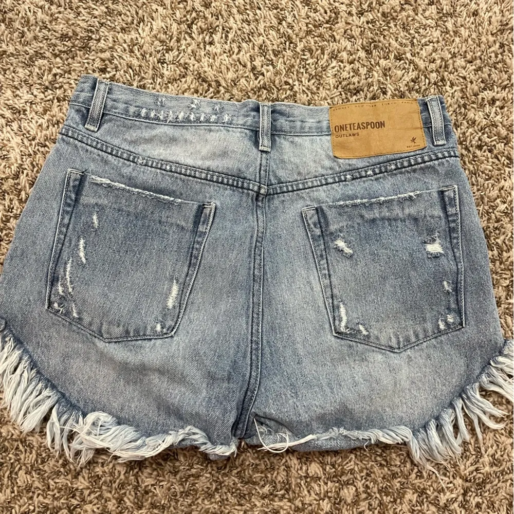 One Teaspoon Denim Shorts - Image 3