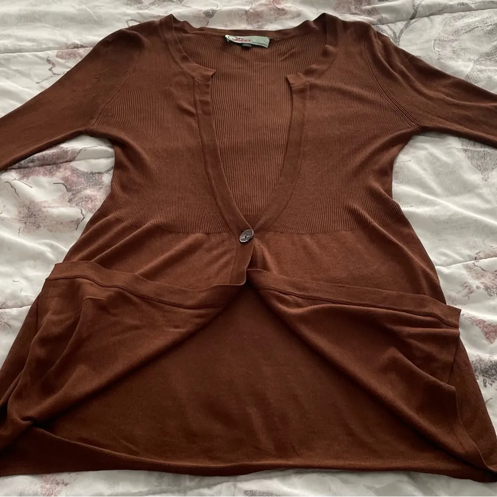 On Sunset Los Angeles silk blend brown balloon sleeves cardigan, size M cottage Size M - Image 7