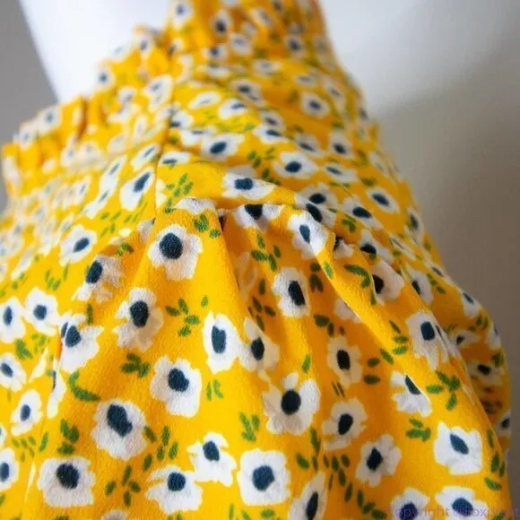 Carolina Belle yellow floral‎ print blouse ruffle crewneck, size M - Image 5