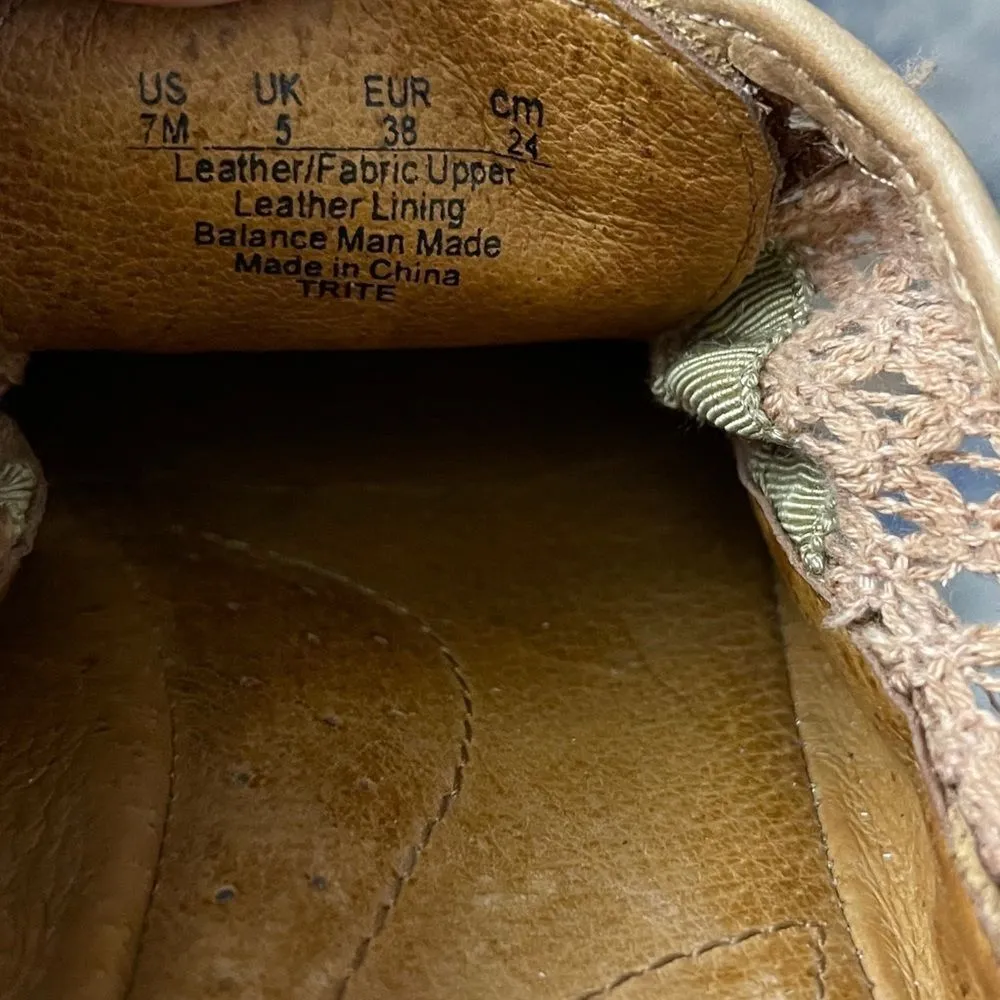 Naya Leather Lace‎ Up Flats Tan Size 7 - Image 4