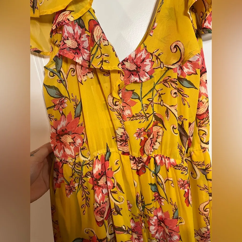NWT Eyeshadow Brand Mineral Yellow Women’s Dress Floral Patterned Size M *Stains - Image 8