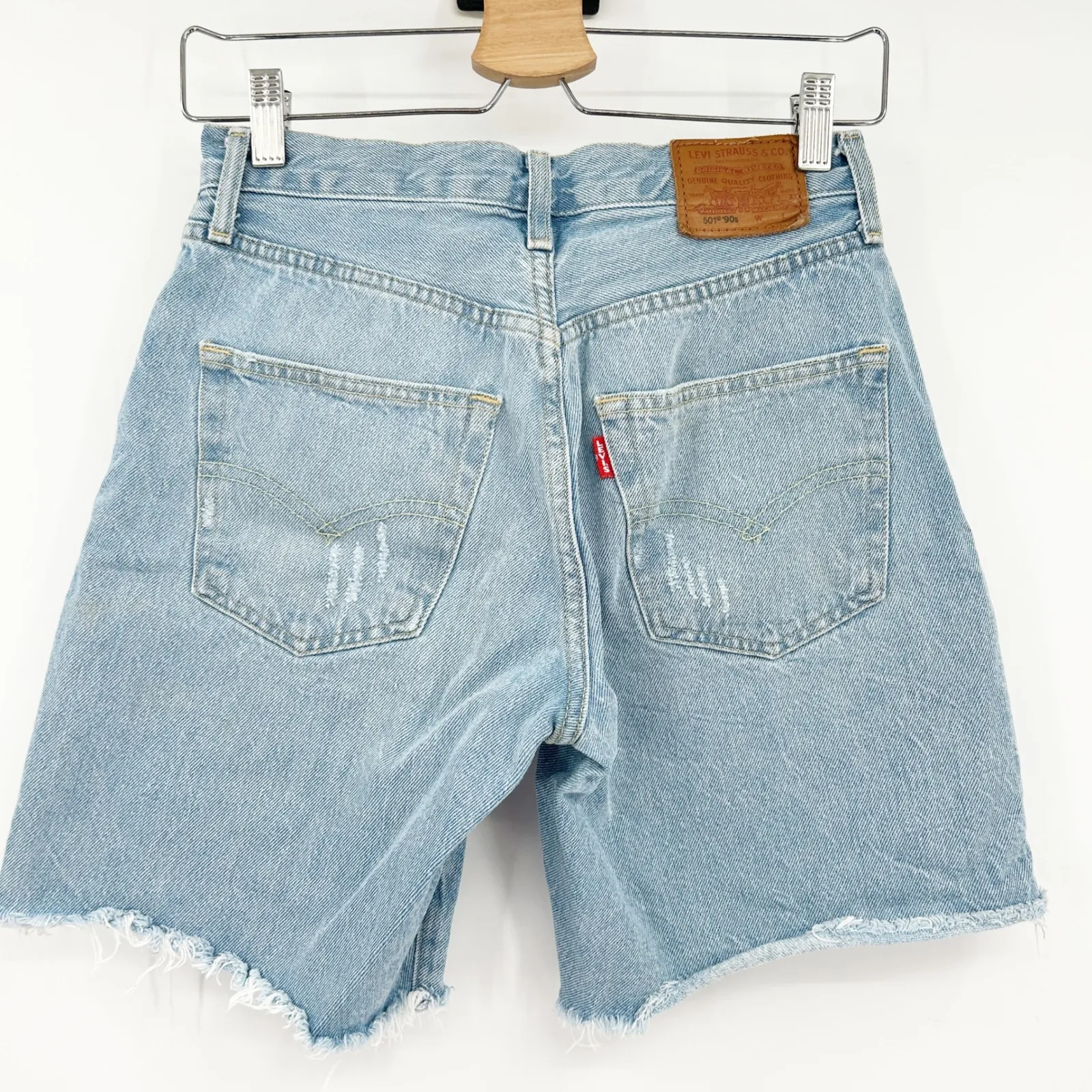Levi's 501 90s Denim Jean Shorts Womens Size 25 Light Wash Distressed Button Fly - Image 10