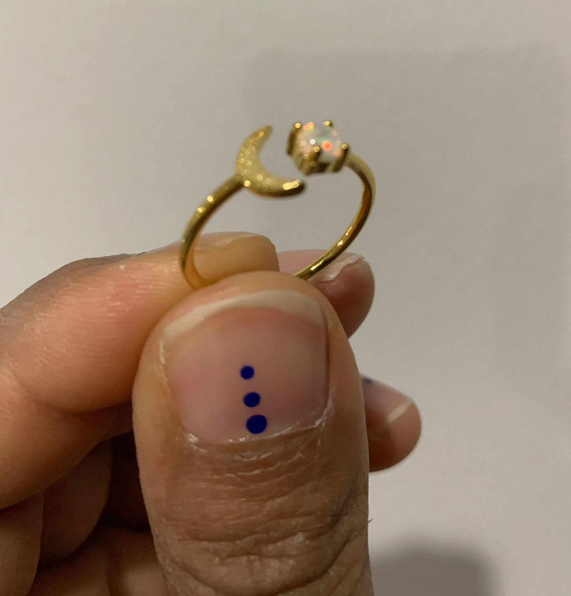 Beverly Hills Boutique Ring... Gold - Image 2