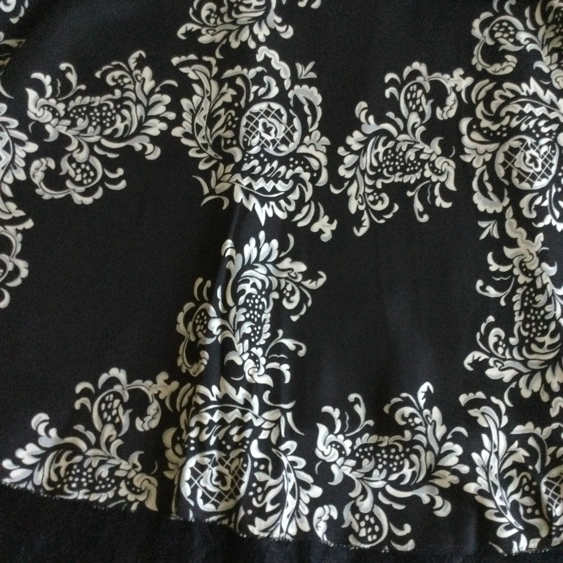 White House Black Market Tiered 100% Silk Skirt - Image 6