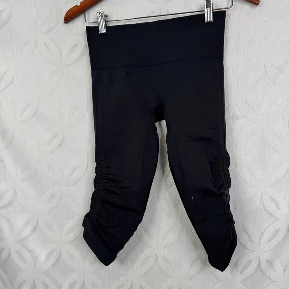 Lululemon‎ In The Flow Crop II Heathered Black Size 4 - Image 6