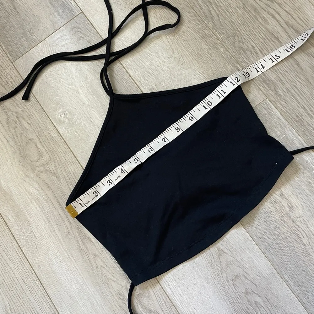 Abercrombie & Fitch Halter Tank Top crop womens Black (xsmall) party going out - Image 2