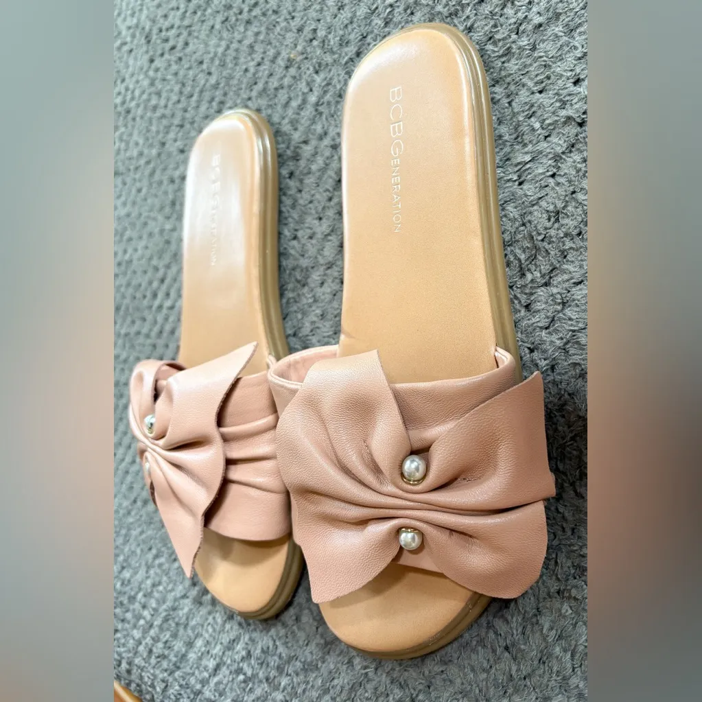 BCBGeneration Eleni Pink Bow Leather Slide Sandals Size 7 NWOT‎ - Image 2