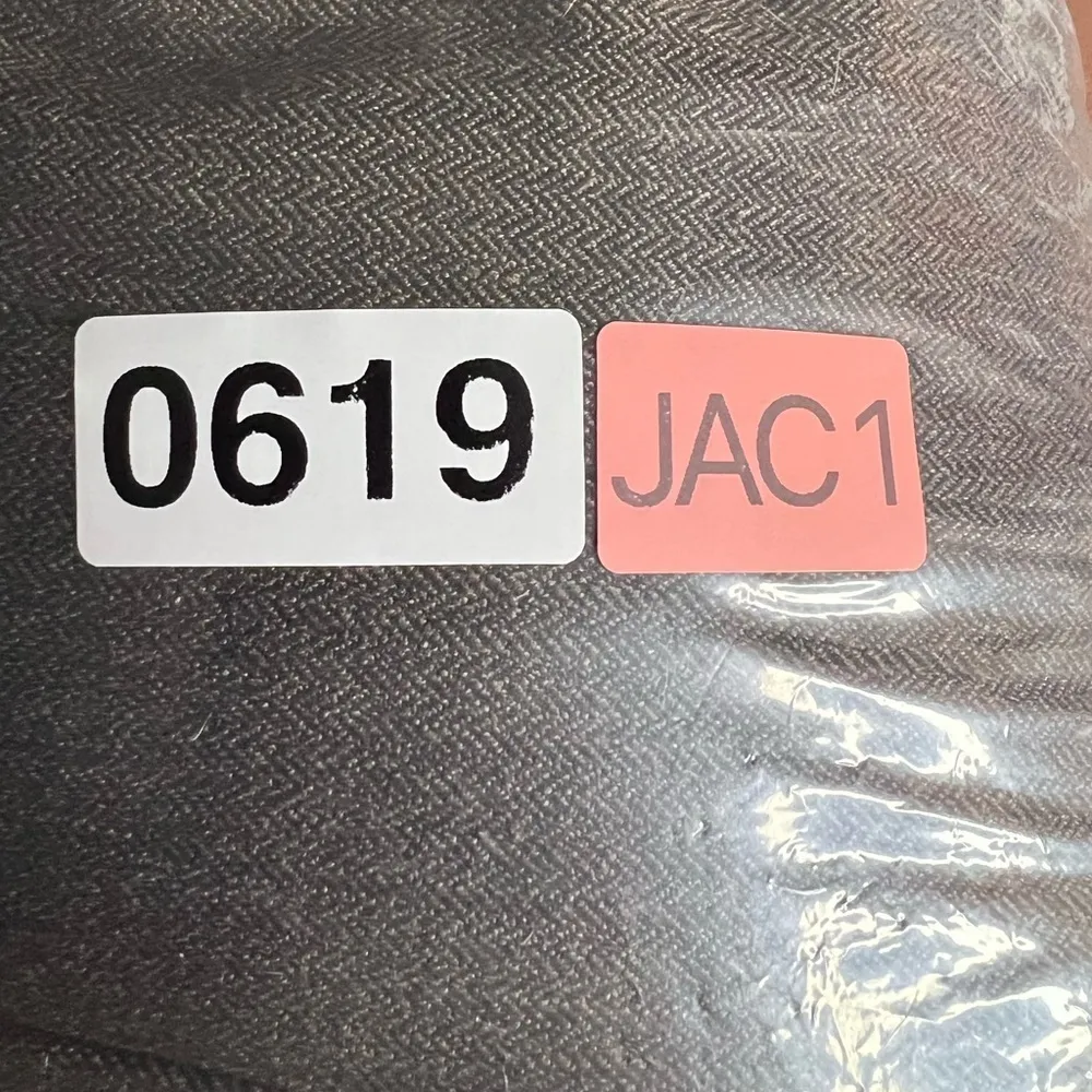 Women's Antonio Melani suits Blazer pant career two button front gray 12 & 8 - Image 13