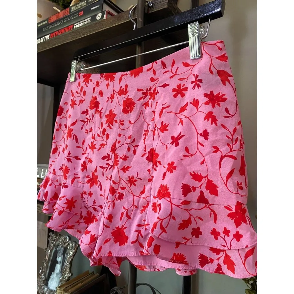 Likely Stevie Printed Flounce Floral High Rise Shorts Pink Red Women's Size 4 - Image 10