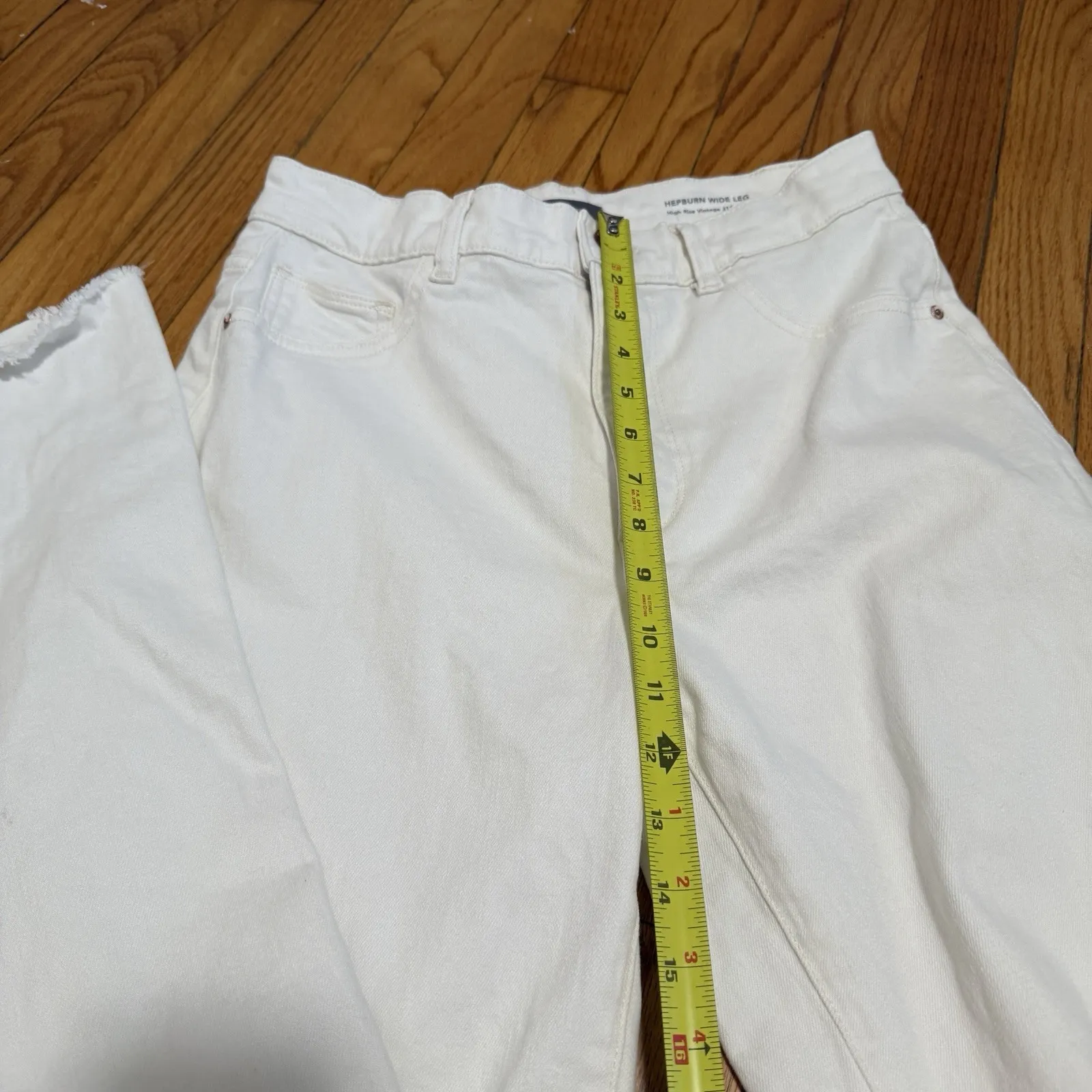 DL1961 Hepburn Wide Leg High Rise Vintage 31" Jeans‎ in Eggshell Size 28 - Image 10