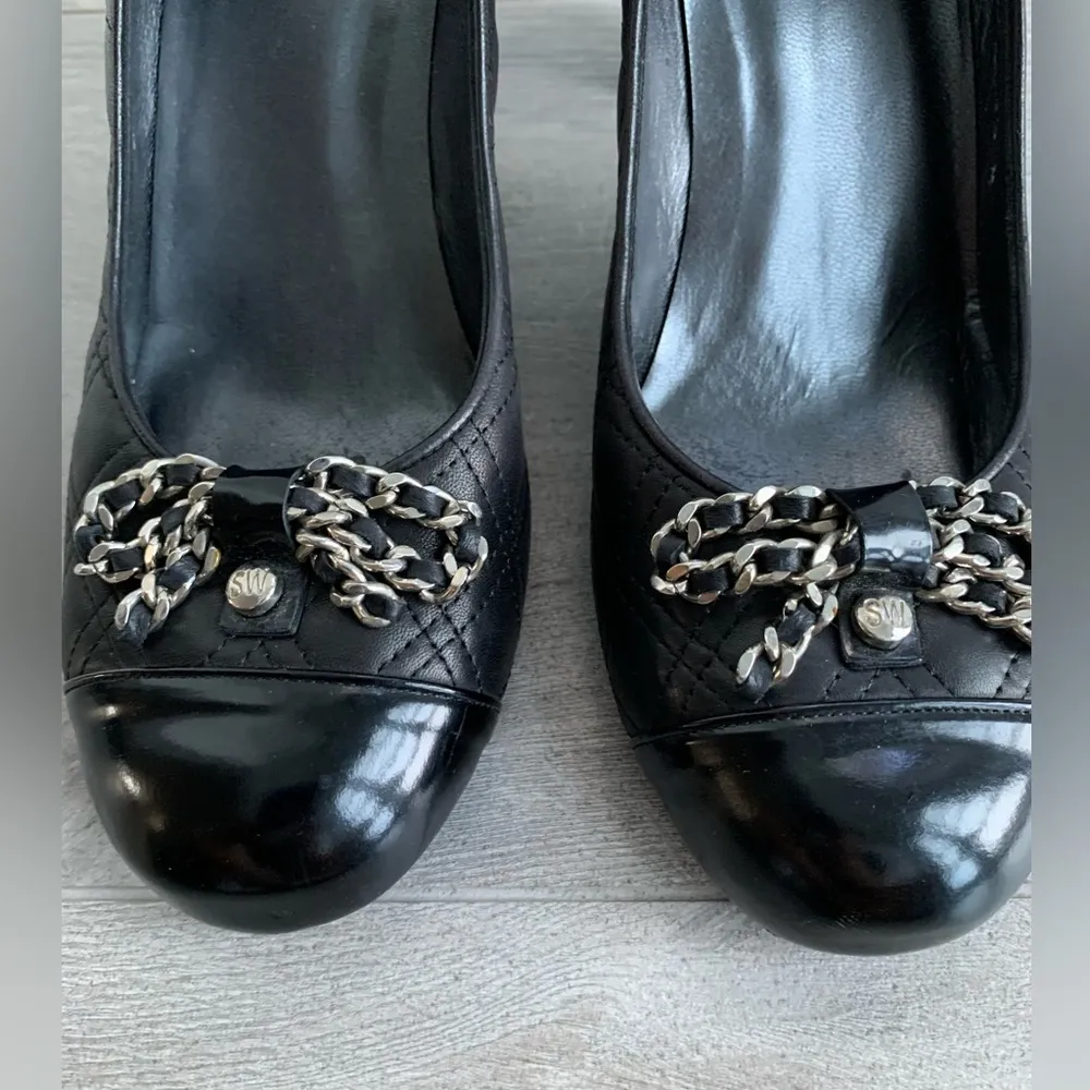 Stuart Weitzman Black Quantas Quilted Nappa Bow Pumps In Size Women’s 9.5M - Image 7