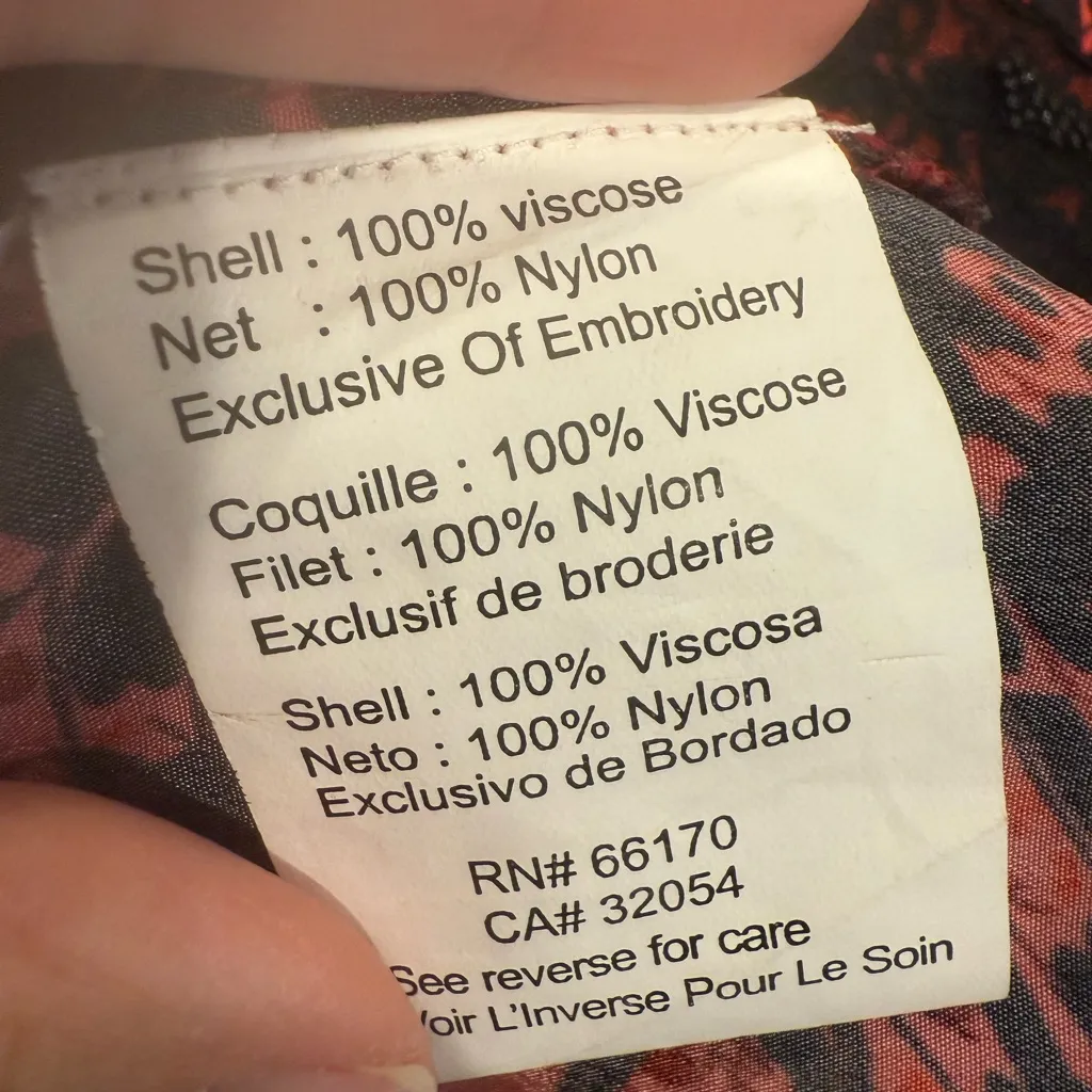 ANTHROPOLOGIE BHANUNI by JYOTI Julianna Floral Top Red Black Beaded size Large - Image 10