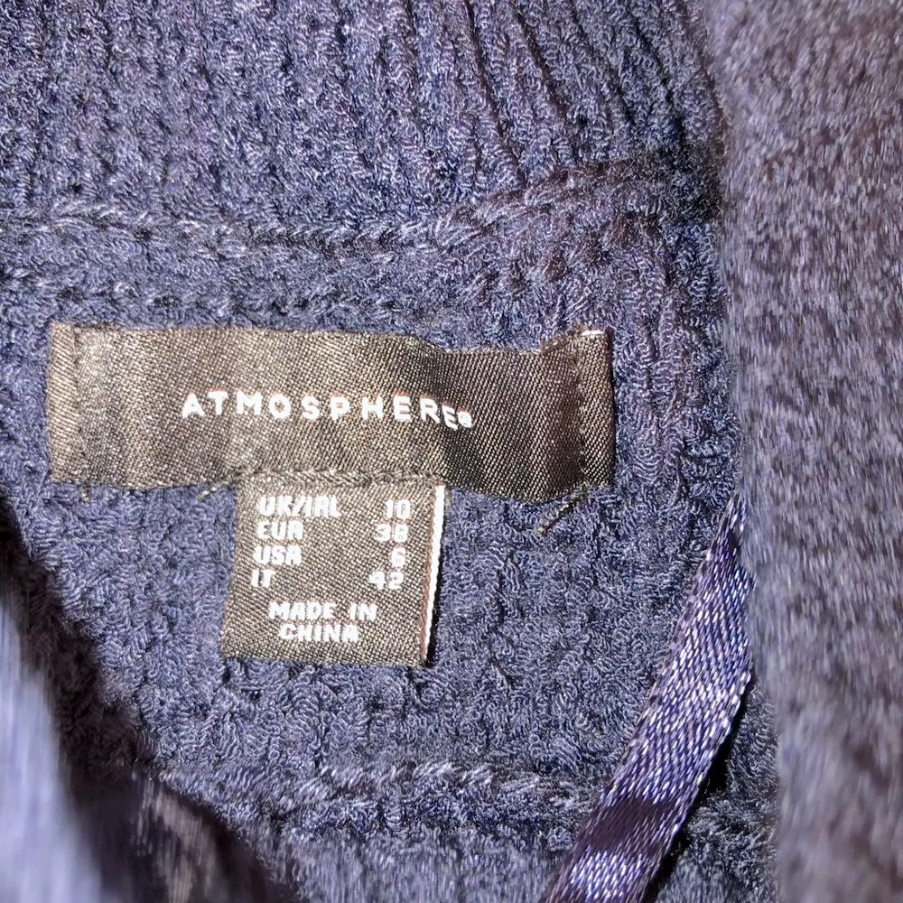 Atmosphere size 6 Navy blue side lace up sweater - Image 7