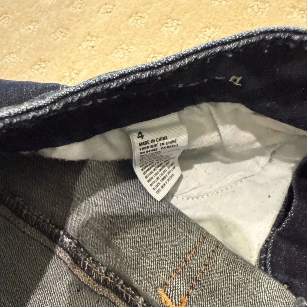 American Eagle Outfitters Dark Wash Denim Jean Shorts Size 4 Distressed Cutoff - Image 5