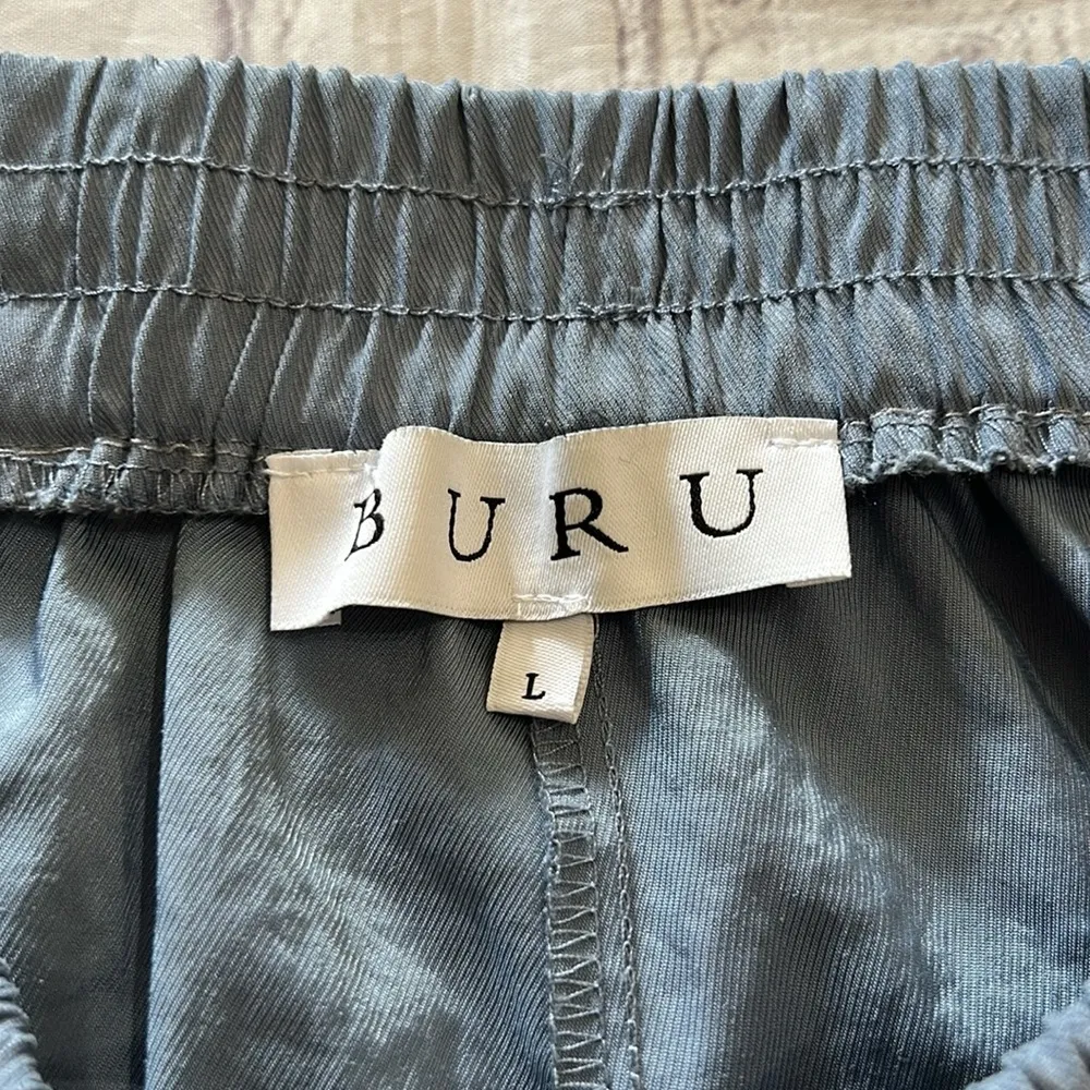 Buru Women's Everyday Shorts Size Large Gray Blue Lightweight Pockets High Rise - Image 2