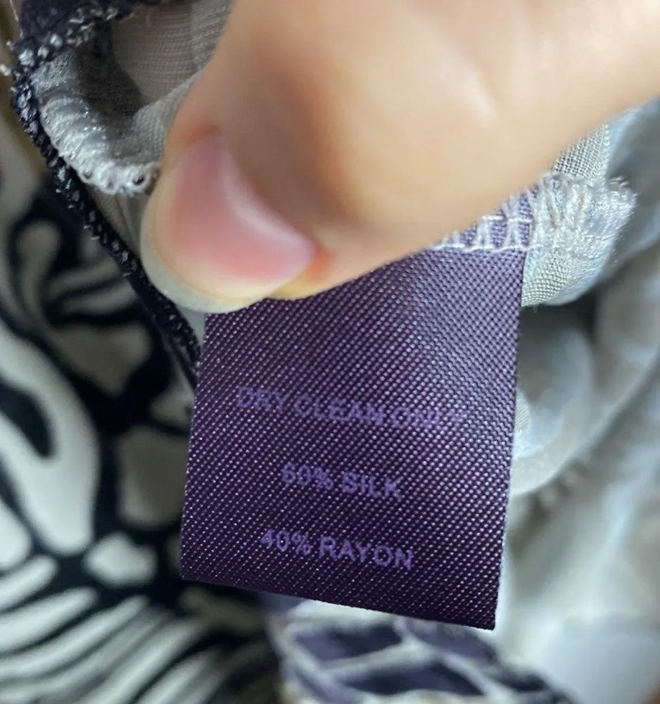 Hale Bob silk and velvet animal print v-neck embellished blouse size S - Image 10