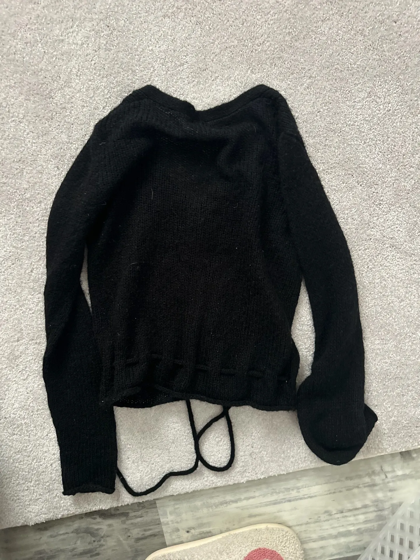 Brandy Melville Sweater - Image 4