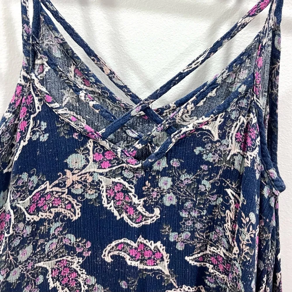 Paisley print handkerchief cut cross cross back top size XS - Image 7