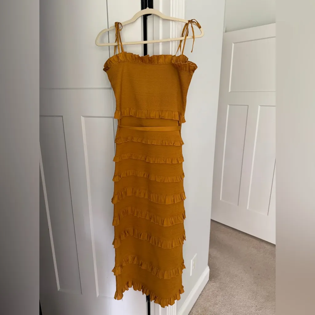 V. Chapman Lily Ruched & Ruffled Stretch Satin Midi Dress Mustard Yellow Gold Size 8 - Image 6