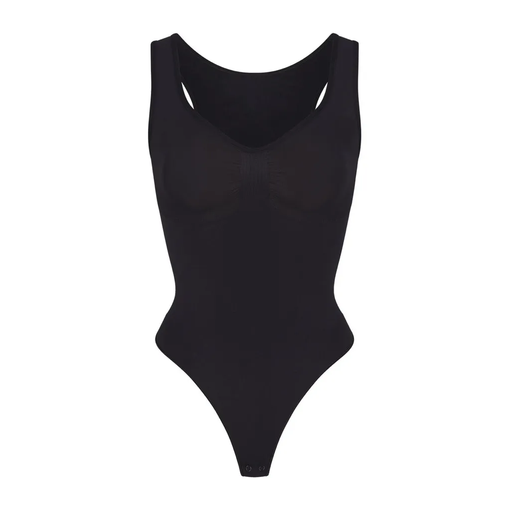NWOT SEAMLESS SCULPT SCOOP NECK THONG BODYSUIT - Image 4