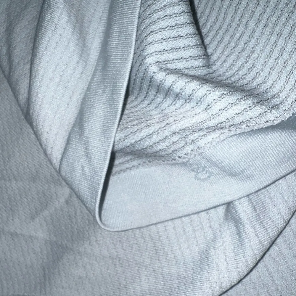 Lululemon Swiftly Tech Racerback Tank – Light Blue – Size 8 - Image 3