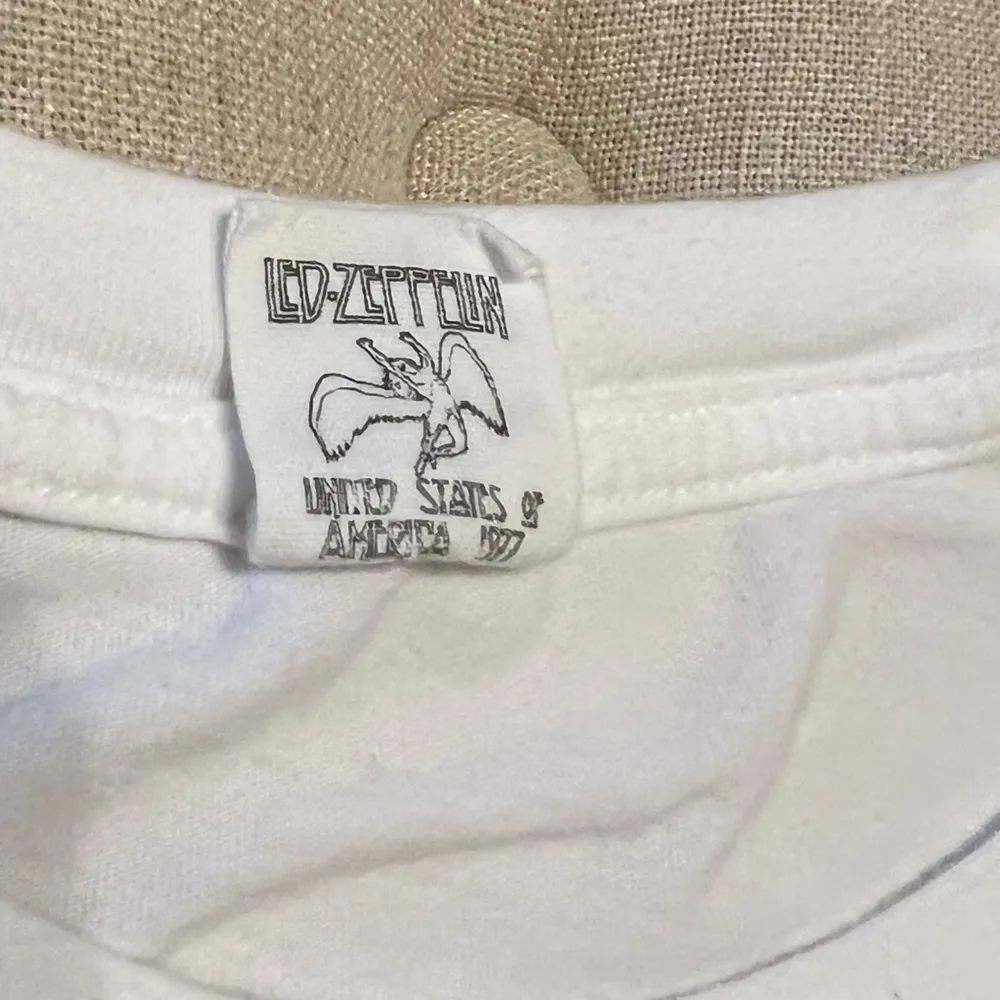 Led Zeppelin oversized Tshirt- American Eagle XS - Image 3