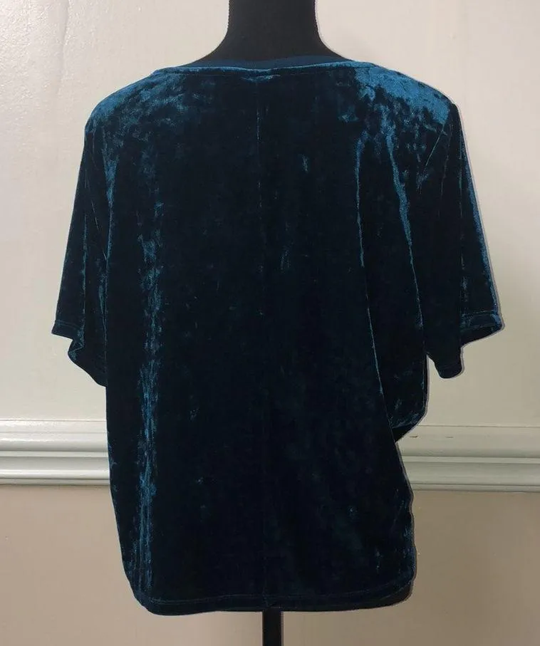 Viv Velvet Tee - Image 2