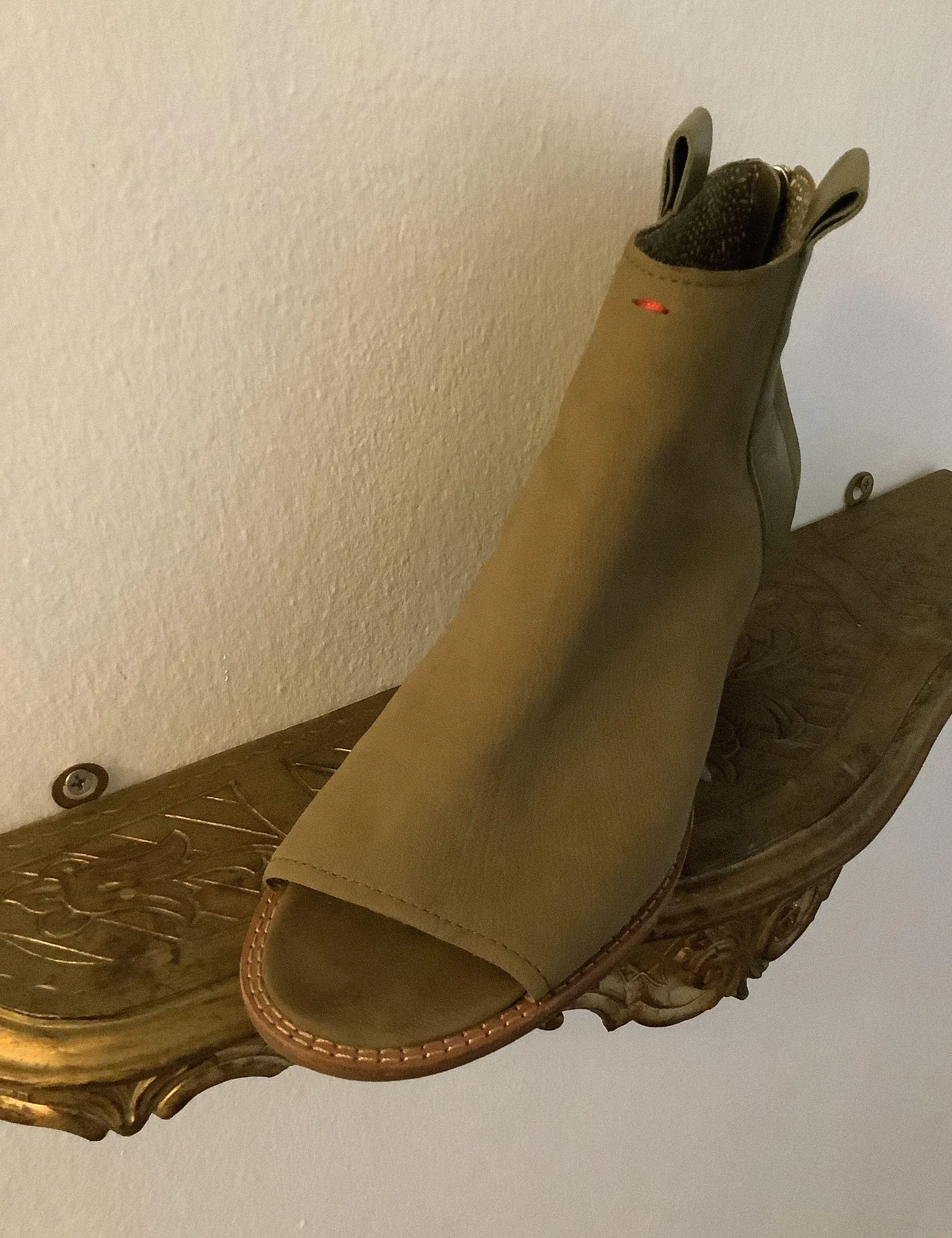 ED Boots New Green Size 9 - Image 3