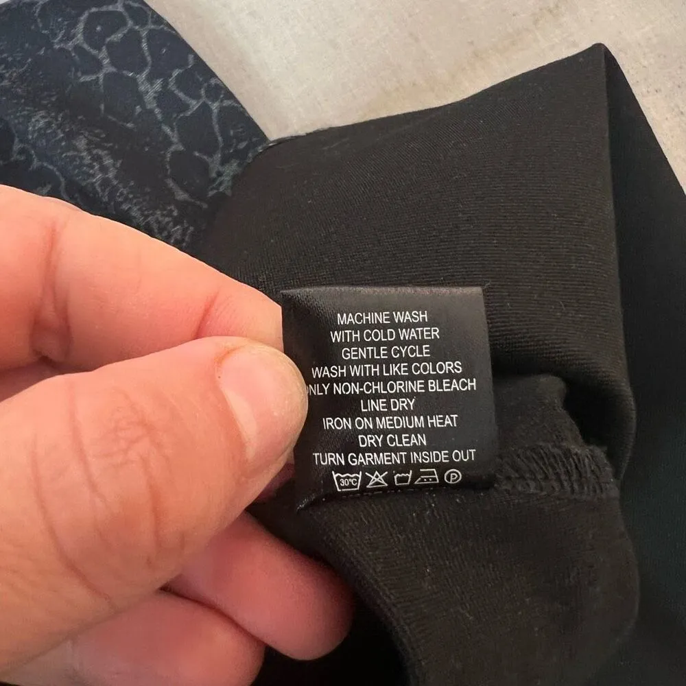 Ruti Black Long Sleeve Zip Neckline Casual Shift Dress With Pockets Size 1 or s/ Size M - Image 11