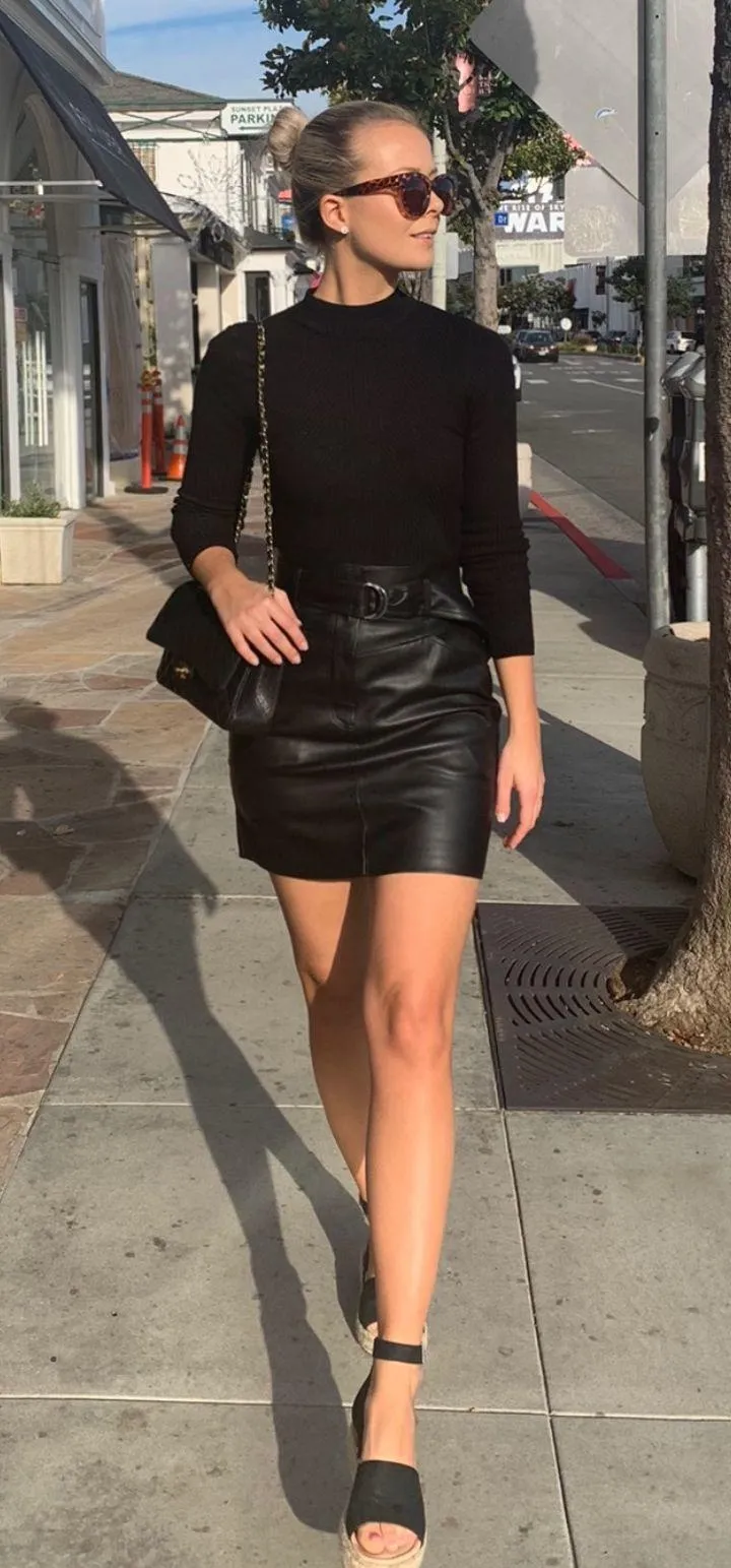 H&M Faux Leather Skirt - Image 4