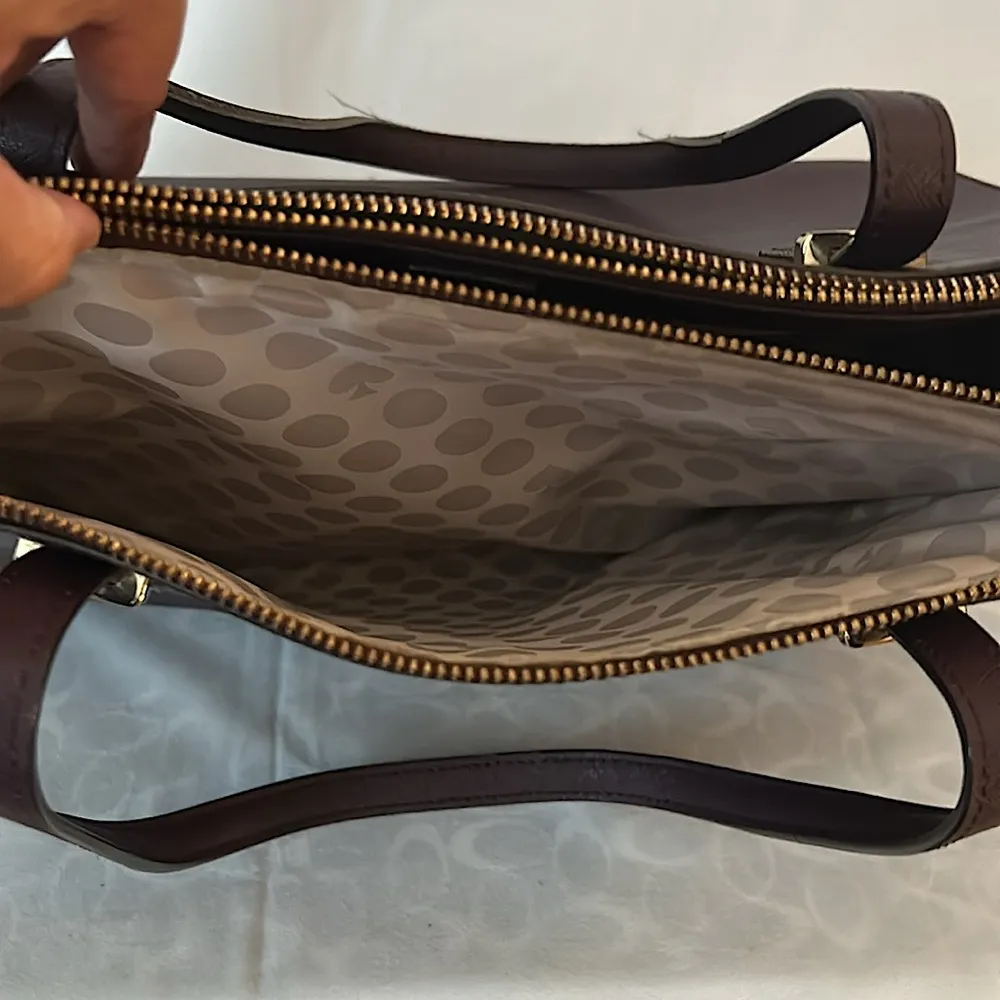 Kate Spade Luxurious Dark Wine Purple Large Leather Tote Bag 🌸🌸 - Image 9