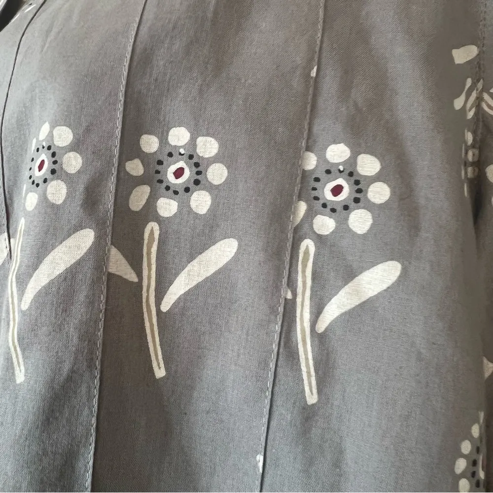 Gudrun Sjoden Woven “Chai” Tunic, Gray Floral Pattern Size L - Image 9