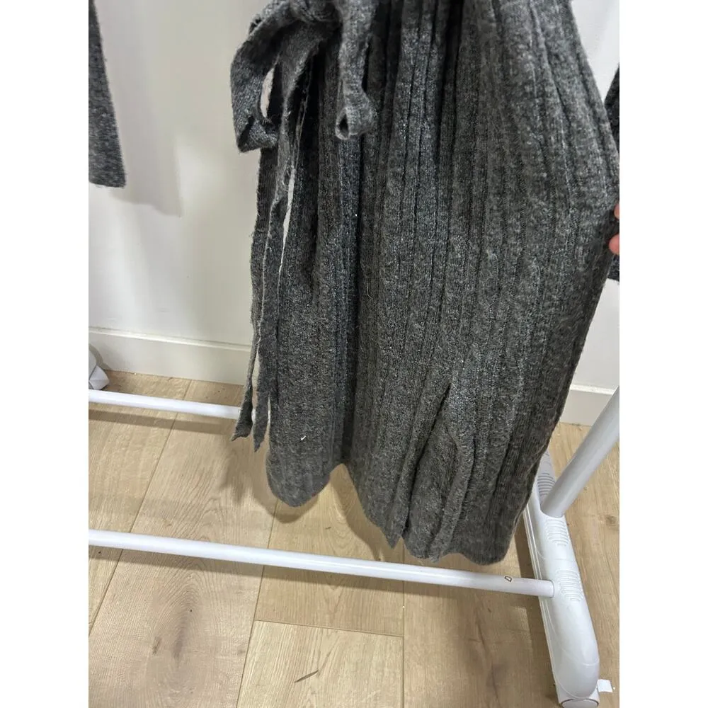 Abercombie‎ & Fitch Gray Midi Long Sleeve Dress Size Medium - Image 4