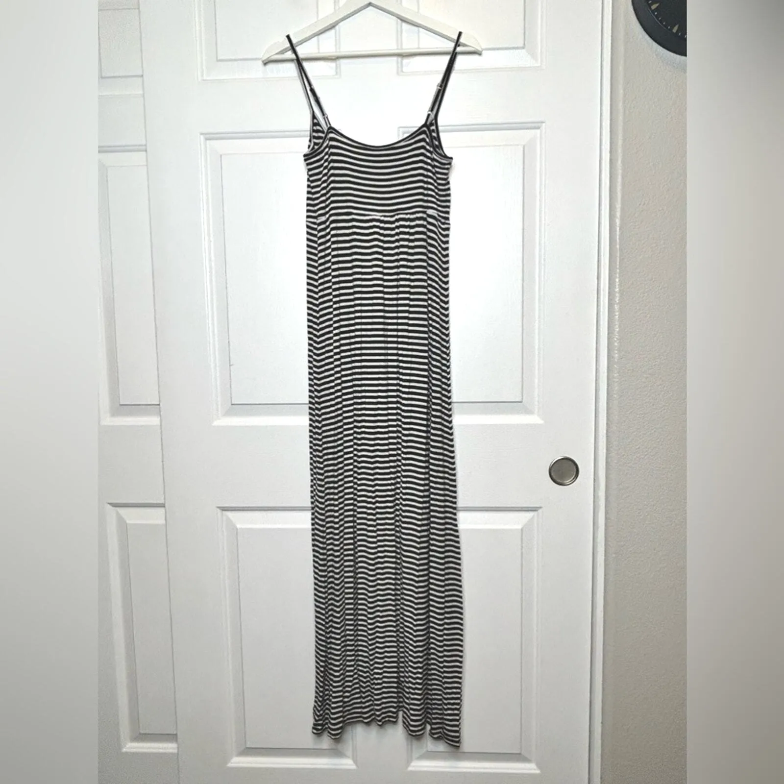 Calvin Klein Striped‎ Maxi Dress Sleeveless Black White Casual Size 2 - Image 2