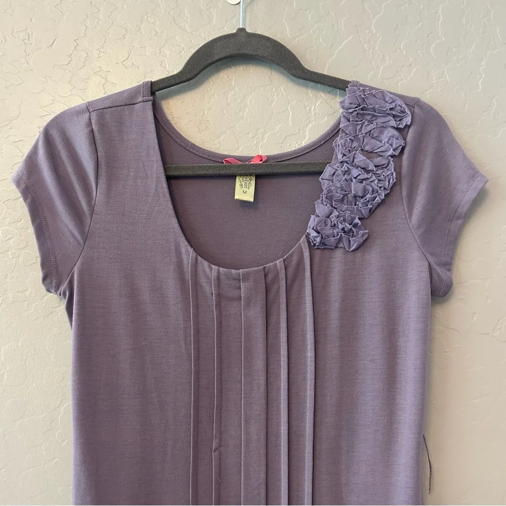 Downeast Basics purple short sleeve pleated dress with rosette size medium - Image 5