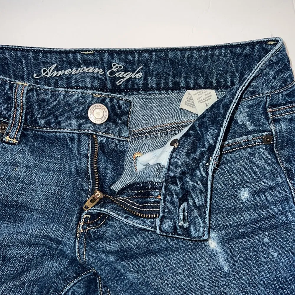 American Eagle rip jean shorts pockets 4 daisy dukes cut off raw hem distressed - Image 4