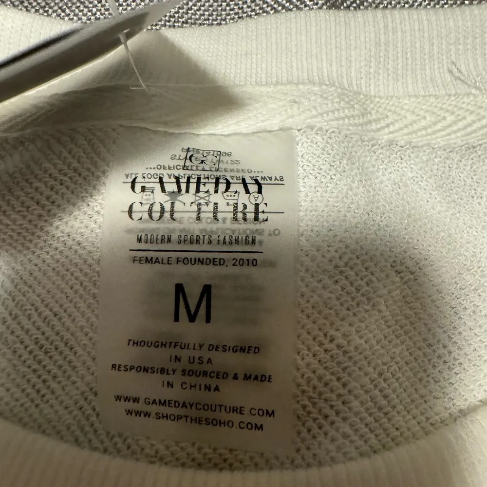 Gameday Couture Detroit Lions Leopard Print Sweatshirt NWT White Size M - Image 3