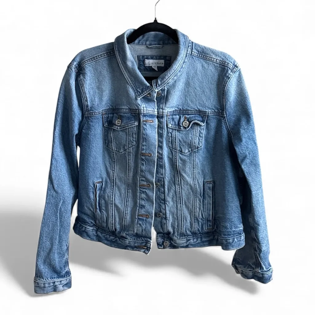 LOFT Denim Trucker Jacket in Light Mid Indigo Wash - Image 4