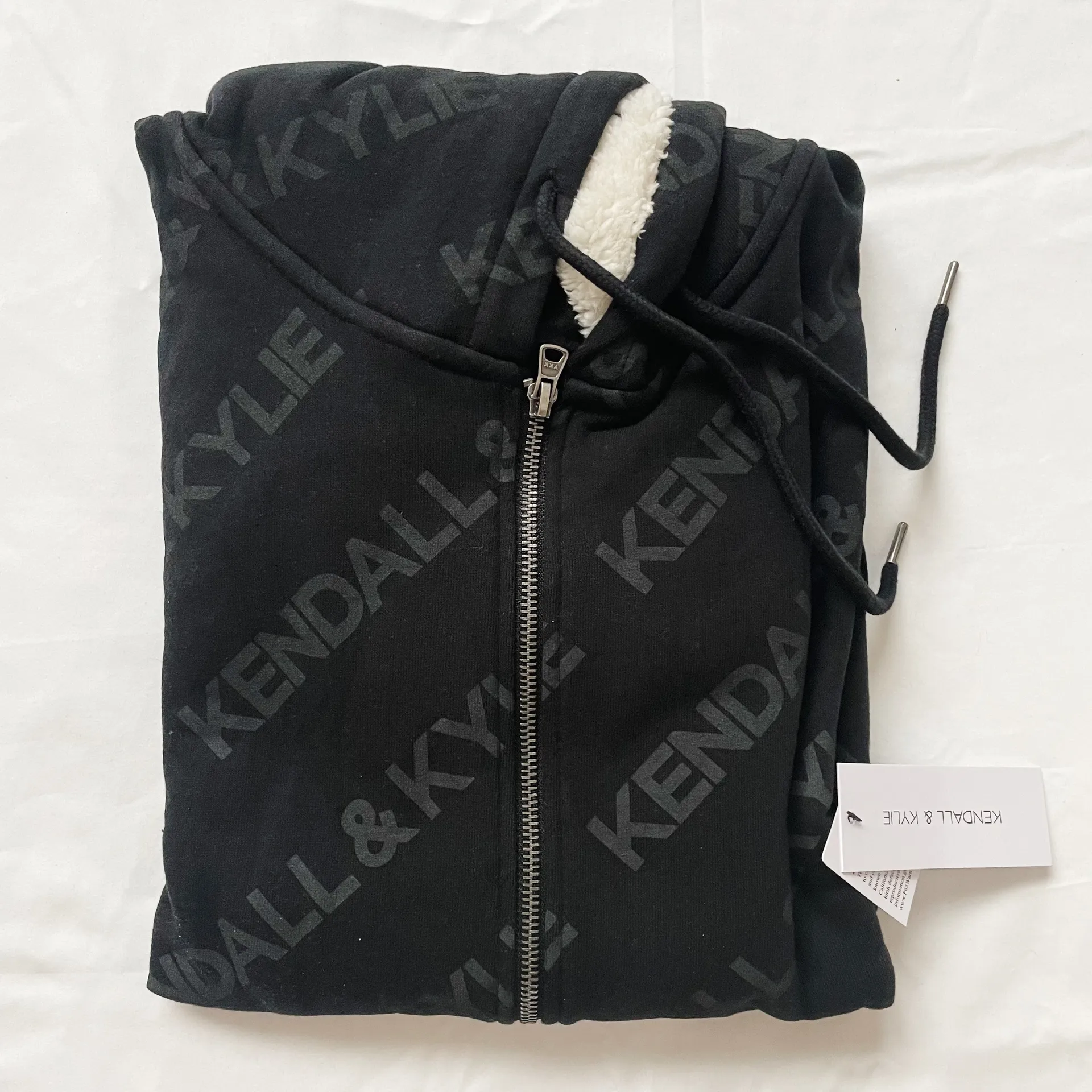 Kendall + Kylie Women's Faux Sherpa-Lined Oversized Hoodie - Image 6